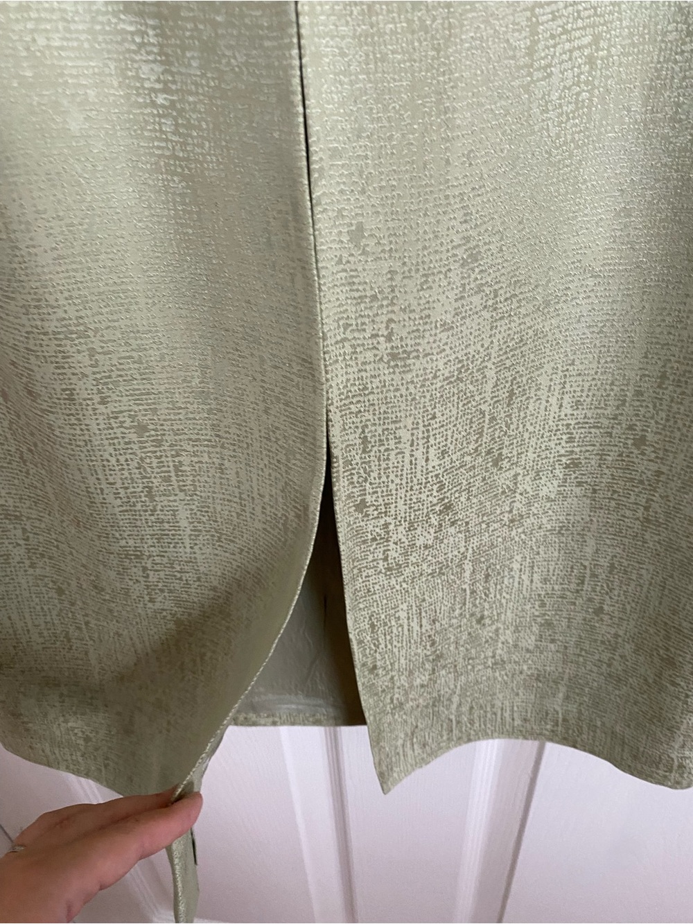 Vintage Adrianna Papell Sage Green 100% Silk Midi Skirt | Size 6 - Picture 4 of 5